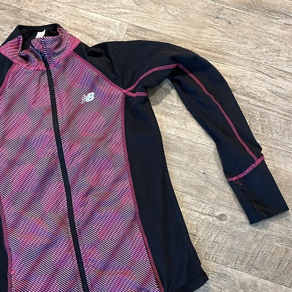 Kids new balance jacket - Picture 3 of 5
